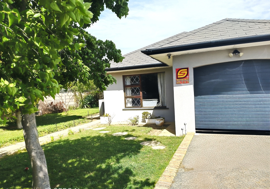To Let 3 Bedroom Property for Rent in Strandvale Western Cape